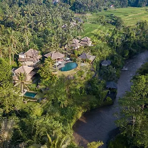 https://villa-semana.ubudhotelsnow.com